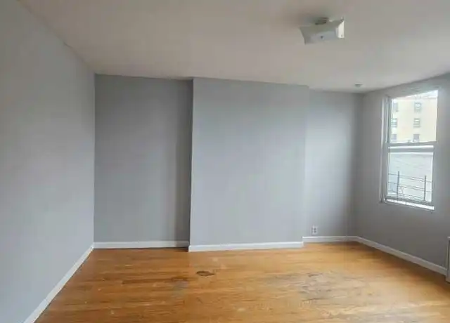 Property at 146 Beech St Unit 4E, Yonkers, NY, 10701, 4 beds, 1 bath, [object Object]