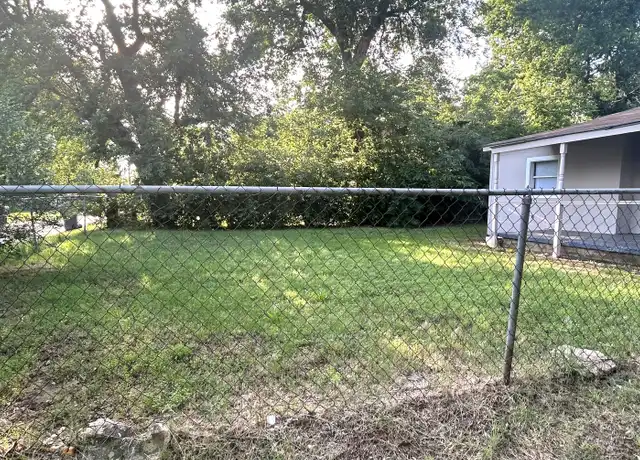 Property at 2316 SE 11th St, Oklahoma City, OK, 73129, 3 beds, 1 bath, [object Object]