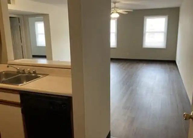 Property at 1490 W Elm Rd Unit 8, Radcliff, KY, 40160, 3 beds, 1 bath, [object Object]