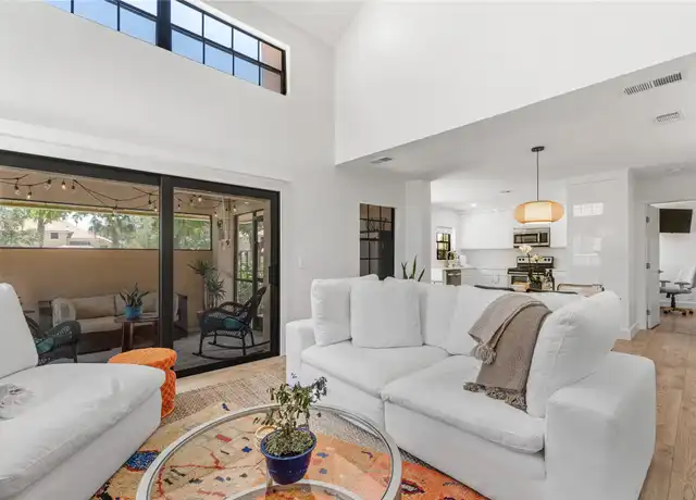 Property at 376 Prestwick Cir #3, Palm Beach Gardens, FL, 33418, 2 beds, 2 baths, [object Object]