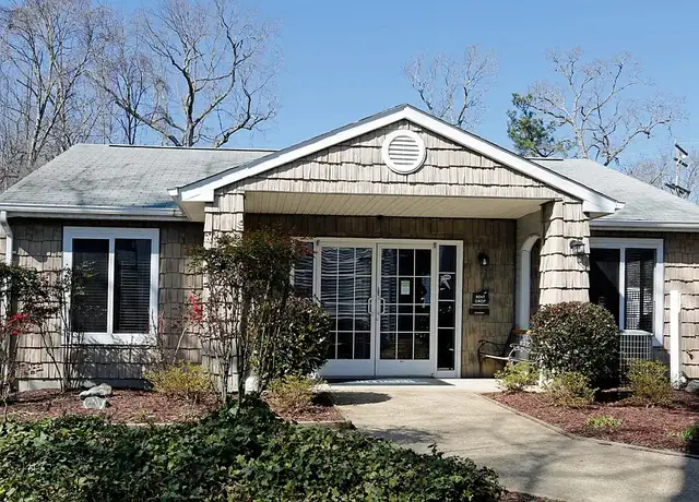Photo of 104 Republic Rd, Newport News, VA 23603