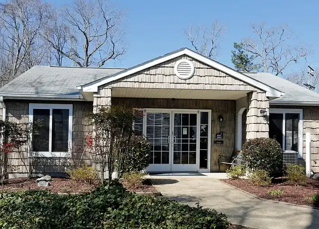 Property at Lee's Landing - 104 Republic Rd, Newport News, VA, 23603, 2 beds, 1 bath, [object Object]