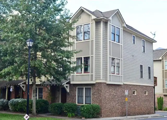 Property at 1339 Oakview Rd, Decatur, GA, 30030, 4 beds, 3.5 baths, [object Object]