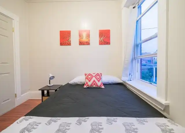 Property at 5 Mark St Unit 2 A, Jamaica Plain, MA, 02130, 1 bed, 1 bath, [object Object]