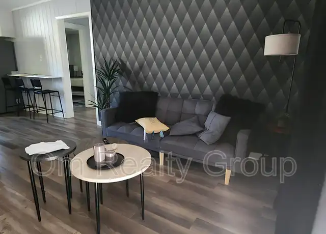 Property at 3339 Simmons St Unit 8, Houston, TX, 77004, 2 beds, 1 bath, [object Object]