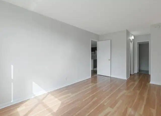Property at 2501 Riverside Dr Unit 113A, Coral Springs, FL, 33065, 1 bed, 1 bath, [object Object]