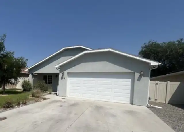 Property at 102 W Mesa Ave Unit B, Grand Junction, CO, 81505, 3 beds, 2 baths, [object Object]