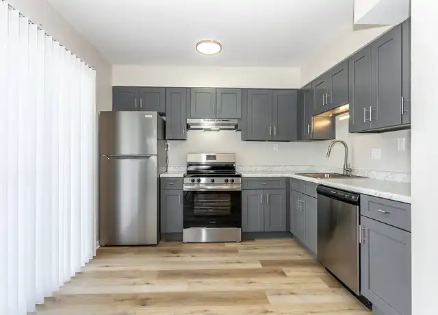 Property at The Commons at Waters Edge - 4653 Refugee Rd, Columbus, OH, 43232, 1-2 bed, 1 bath, [object Object]