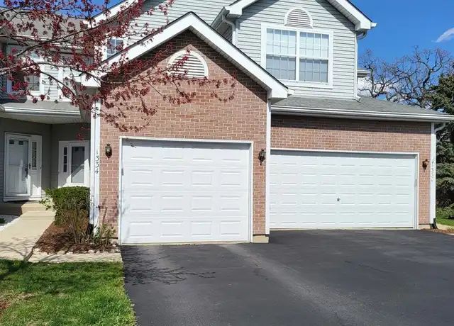 Property at 1334 Grandview Ct, Algonquin, IL, 60102, 2 beds, 2.5 baths, [object Object]