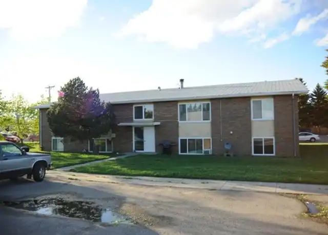 Property at 1824 Main St S Unit 38, Minot, ND, 58701, 2 beds, 1 bath, [object Object]