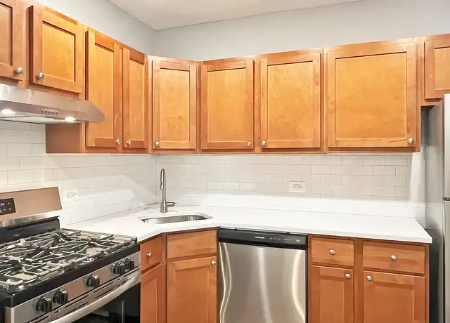 Property at 238-250 Washington Blvd. and 347-357 S. Harvey Ave - 238 Washington Blvd, Oak Park, IL, 60302, 1 bed, 1 bath, [object Object]
