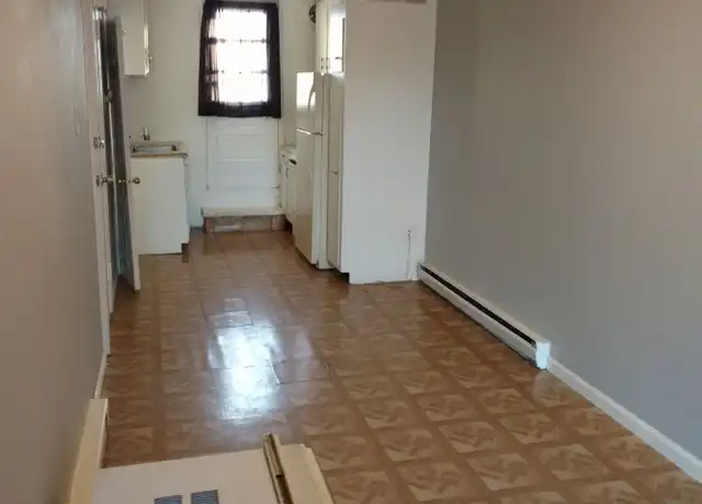 Property at 111 S Linwood Ave #2, Baltimore, MD, 21224, 0 beds, 1 bath, [object Object]