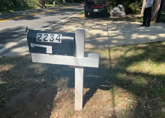 Property at 2234 Old Saint Augustine Rd, Tallahassee, FL, 32301, 3 beds, 2 baths, [object Object]