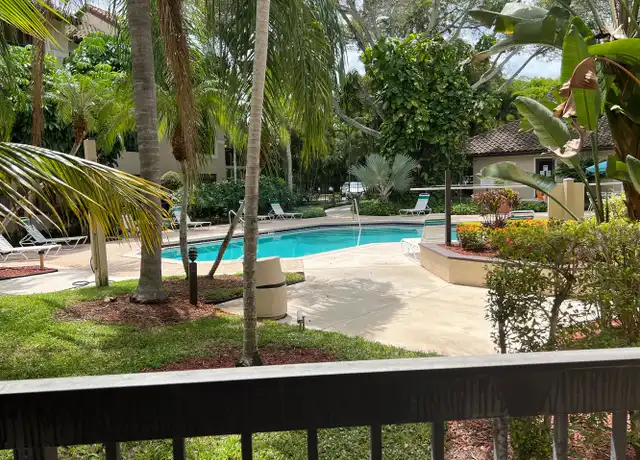 Property at 4261 W McNab Rd, Pompano Beach, FL, 33069, 1 bed, 1 bath, [object Object]