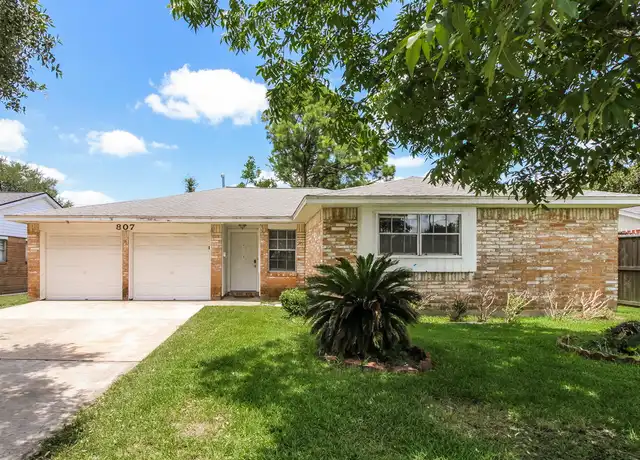 Property at 807 Sulphur St, Houston, TX, 77034, 4 beds, 2 baths, [object Object]