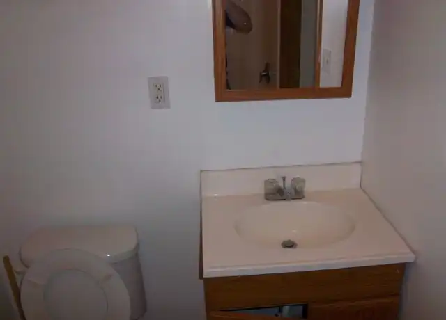 Property at 2803 W Superior St Unit 308, Duluth, MN, 55806, 1 bed, 1 bath, [object Object]