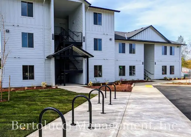 Property at 1220 5th St #3, Woodburn, OR, 97071, 2 beds, 2 baths, [object Object]