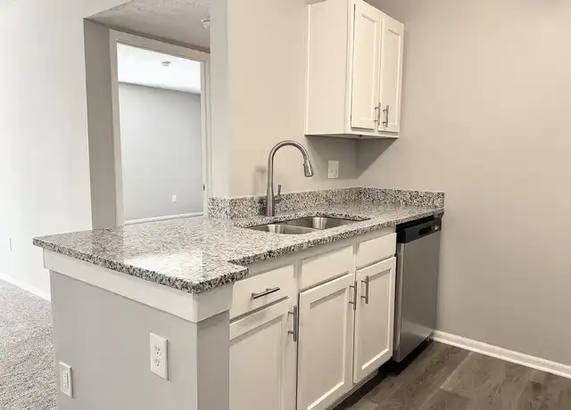 Property at 4066 Greensview Dr, Powell, OH, 43065, 1-2 bed, 1 bath, [object Object]