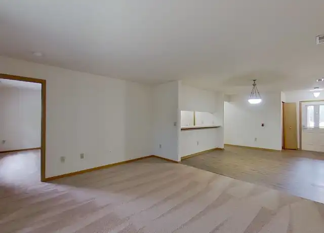 Property at 2783 Gateway Ave Unit 4, Hartford, WI, 53027, 1 bed, 1 bath, [object Object]
