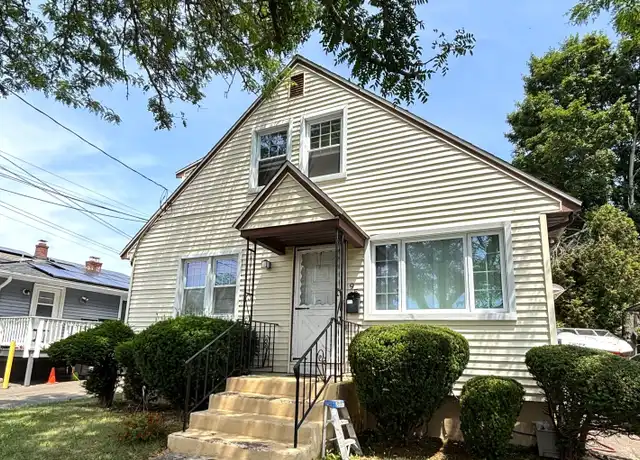 Property at 95 Burke St, Hamden, CT, 06514, 1 bed, 1 bath, [object Object]