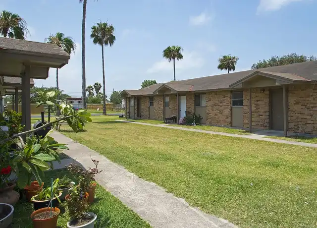 Property at Bella Vista - 1010 Behmann St, Corpus Christi, TX, 78418, 1 bed, 1 bath, [object Object]