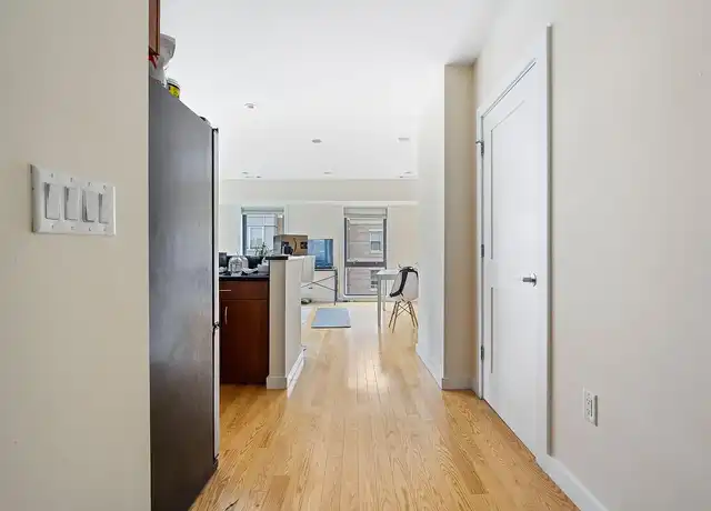 Property at Diamond Fenway - 9 Miner St, Boston, MA, 02215, 0-1 beds, 1 bath, [object Object]
