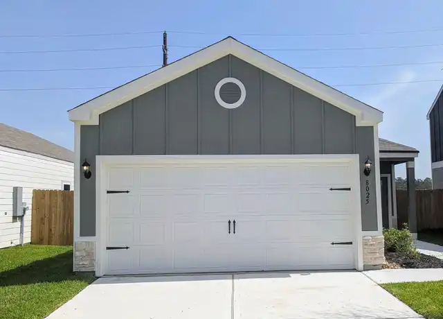 Property at 8025 Alpine Bearberry Dr, Houston, TX, 77016, 3 beds, 2 baths, [object Object]