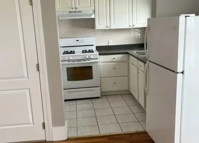 Property at 40 McGee St, Fall River, MA, 02721, 2 beds, 1 bath, [object Object]