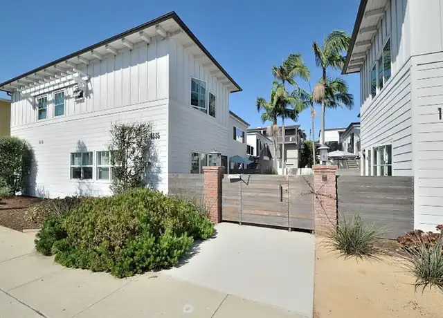 Property at 1335 Manhattan Beach Blvd Unit 2, Manhattan Beach, CA, 90266, 2 beds, 1 bath, [object Object]