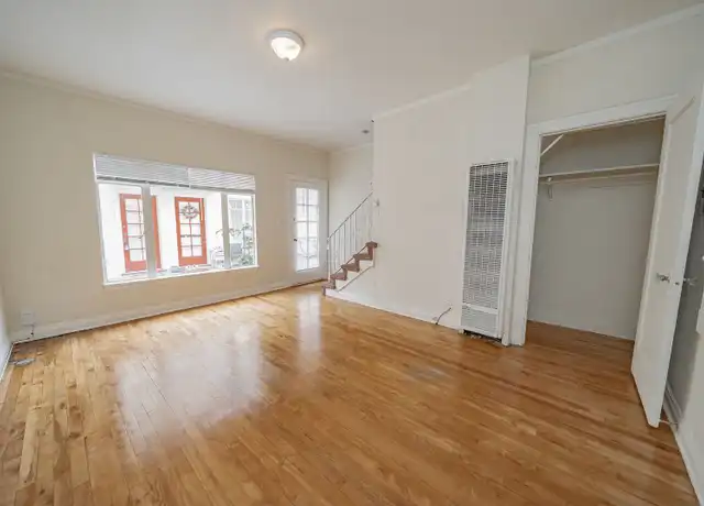Property at 2867 MacArthur Blvd Unit 3, Oakland, CA, 94602, 1 bed, 1 bath, [object Object]