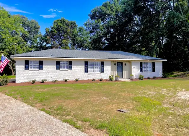 Property at 5111 Mount Olive Dr, Meridian, MS, 39301, 4 beds, 2 baths, [object Object]