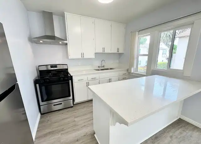 Property at 2nd Street Apartments - 3512 E 2nd St, Long Beach, CA, 90803, 0-1 beds, 1 bath, [object Object]