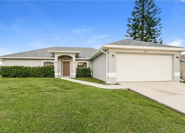 Property at 1119 NE 5th Ave, Cape Coral, FL, 33909, 3 beds, 2 baths, [object Object]