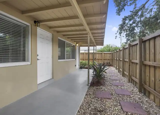 Property at 204 NE 10th Ave, Fort Lauderdale, FL, 33301, 1 bed, 2 baths, [object Object]