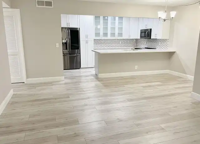 Property at 1006 Green Pine Blvd Unit A1, West Palm Beach, FL, 33409, 2 beds, 2.5 baths, [object Object]