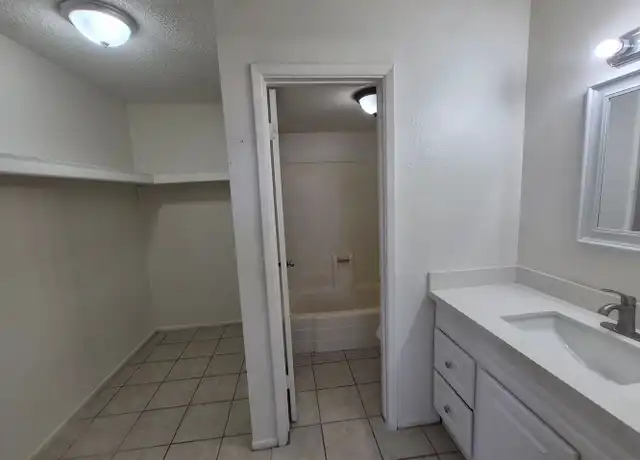 Property at 1860 S 3rd Ave Unit A1, Yuma, AZ, 85364, 0 beds, 1 bath, [object Object]