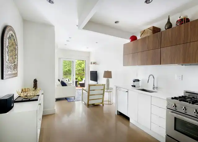 Property at 131 W 122nd St Unit 2B, New York, NY, 10027, 2 beds, 2 baths, [object Object]