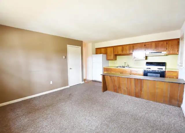 Property at 50 Woodlee Rd Apt A, Staunton, VA, 24401, 1 bed, 1 bath, [object Object]