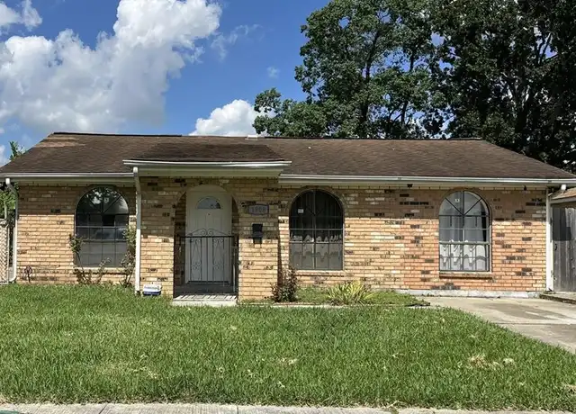 Property at 1908 Hugh Dr, Harvey, LA, 70058, 4 beds, 2 baths, [object Object]