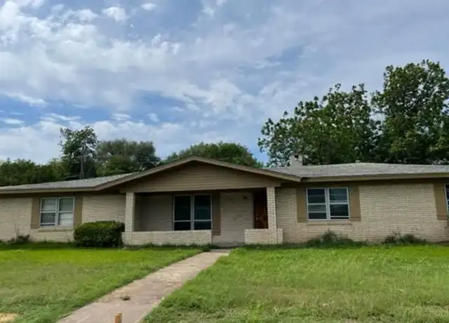 Property at 907 Susan St, Robinson, TX, 76706, 3 beds, 2 baths, [object Object]