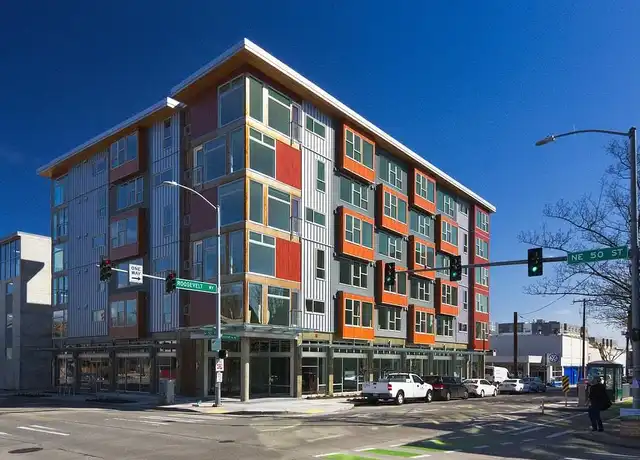 Property at 50th and Roosevelt - 4750 Roosevelt Way NE, Seattle, WA, 98105, 2 beds, 1 bath, [object Object]