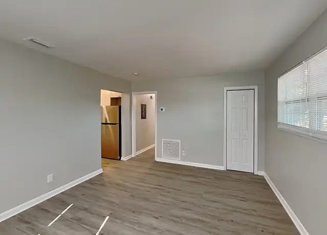 Property at 6931 Miss Muffet Ln N, Jacksonville, FL, 32210, 3 beds, 1 bath, [object Object]