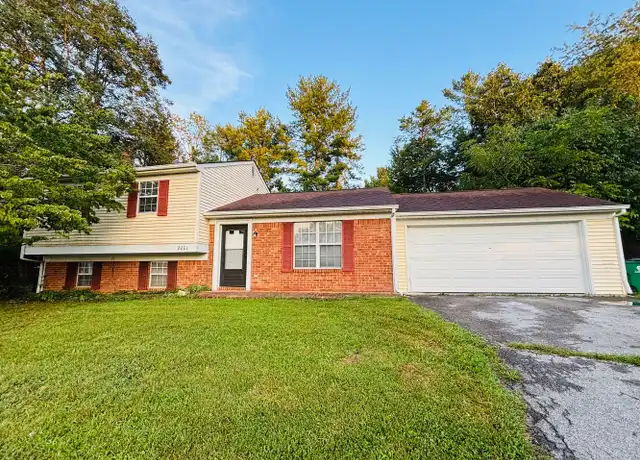 Property at 2001 Christopher Dr, Blacksburg, VA, 24060, 4 beds, 2 baths, [object Object]