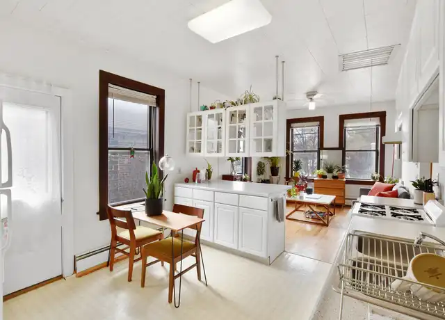 Property at 336 W Lakeside St Unit 4, Madison, WI, 53715, 1 bed, 1 bath, [object Object]
