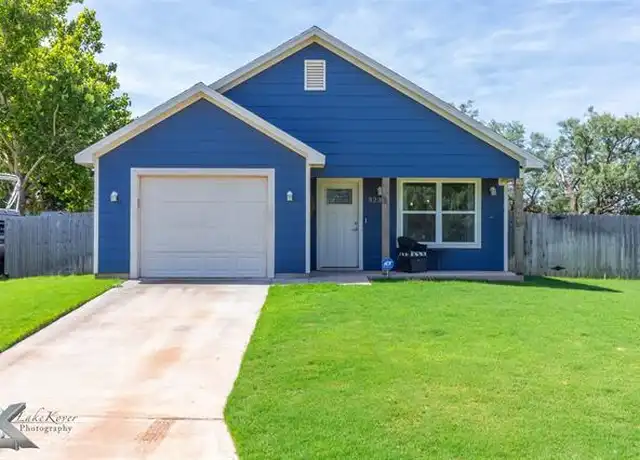 Property at 3233 Ann Arbor Ln, Abilene, TX, 79603, 3 beds, 2 baths, [object Object]