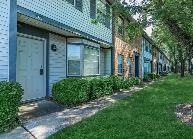 Property at Stratford Chase - 275 Lazelle Rd, Westerville, OH, 43081, 2 beds, 2.5 baths, [object Object]