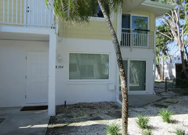 Property at 999 Inlet Cir Unit B104, Venice, FL, 34285, 2 beds, 2 baths, [object Object]
