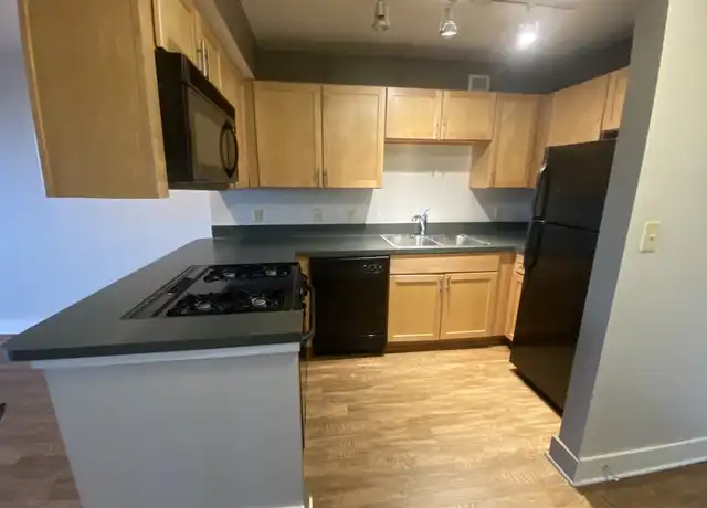 Property at 600 E 8th St Unit 9L, Kansas City, MO, 64106, 0 beds, 1 bath, [object Object]