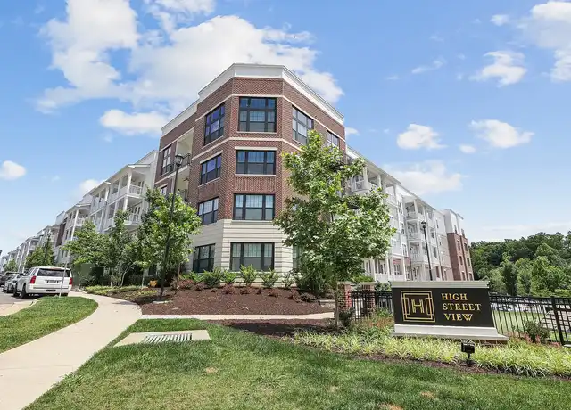 Property at High Street View Luxury Apartments - 150 Kings Manor Dr, Williamsburg, VA, 23185, 1-3 bed, 1-3 bath, [object Object]