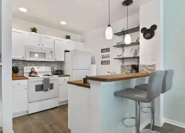 Property at 4560 Yellowgold Rd E #105, Kissimmee, FL, 34746, 3 beds, 2 baths, [object Object]